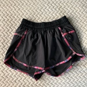 Lululemon Women’s Athletic Shorts Size Small